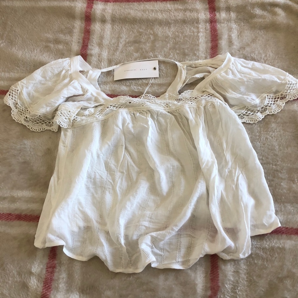 Cute White Blouse